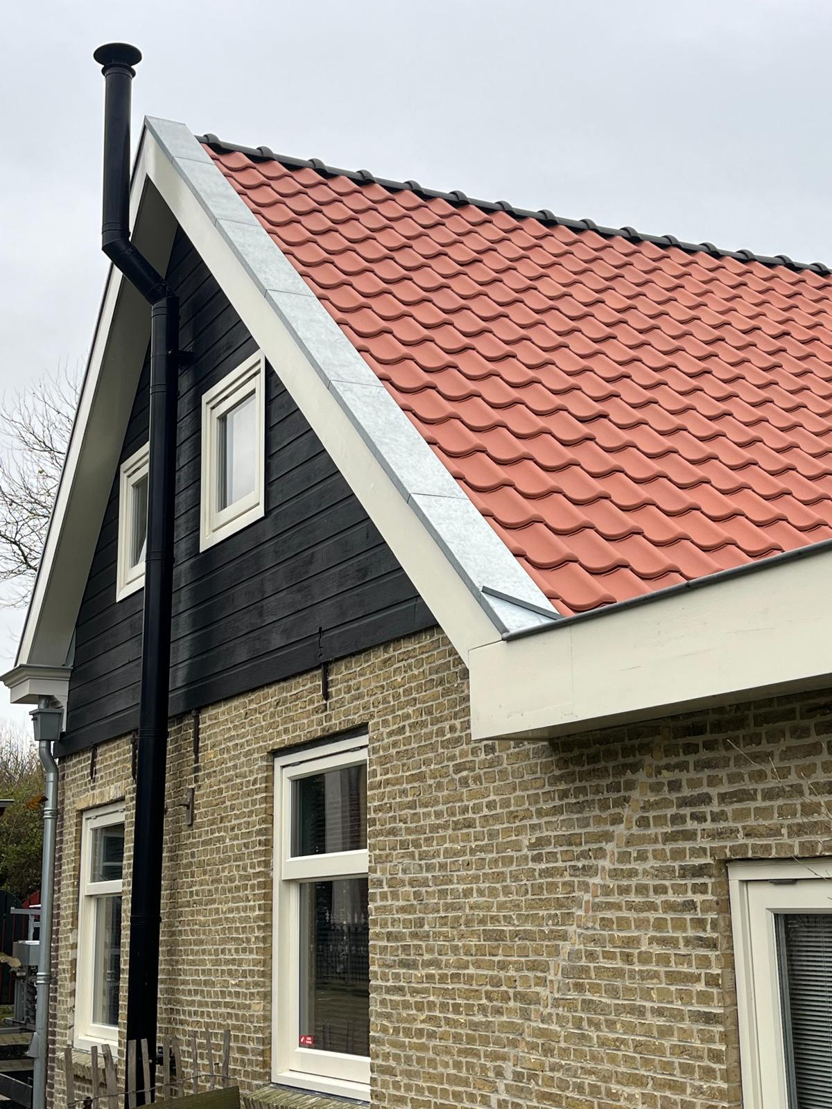 Complete dakrenovatie Dokkum — foto 3