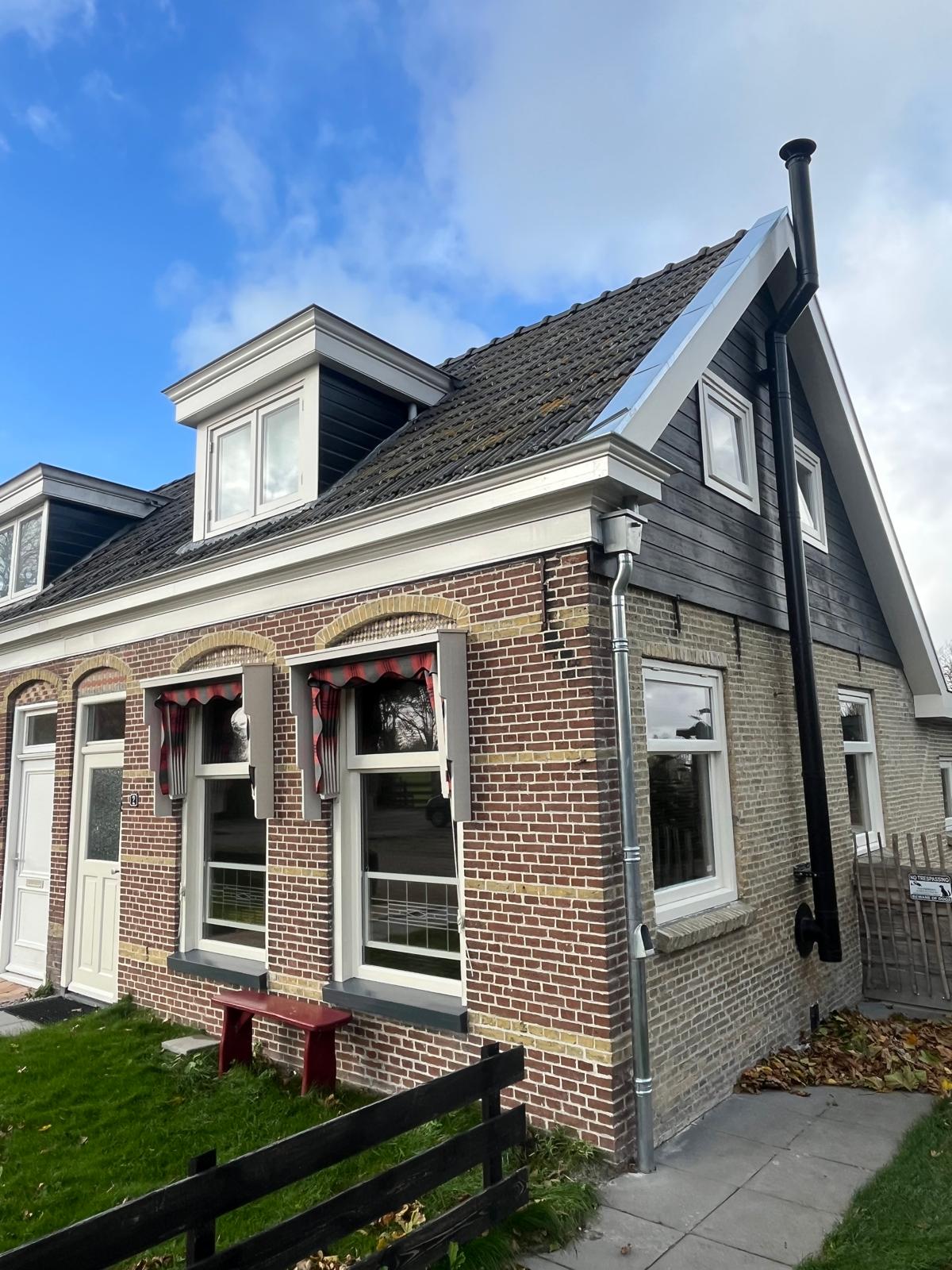 Nieuwe boeidelen en dakgoten