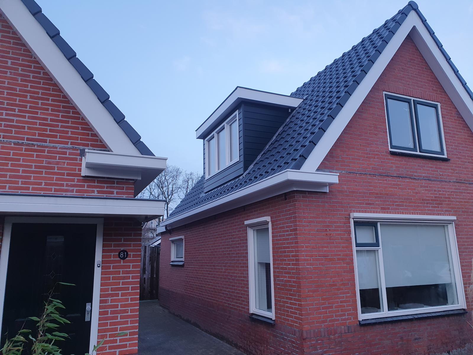 Dakrenovatie Drachten — isoleren, kunststof goten, boeidelen en dakkapellen — foto 2
