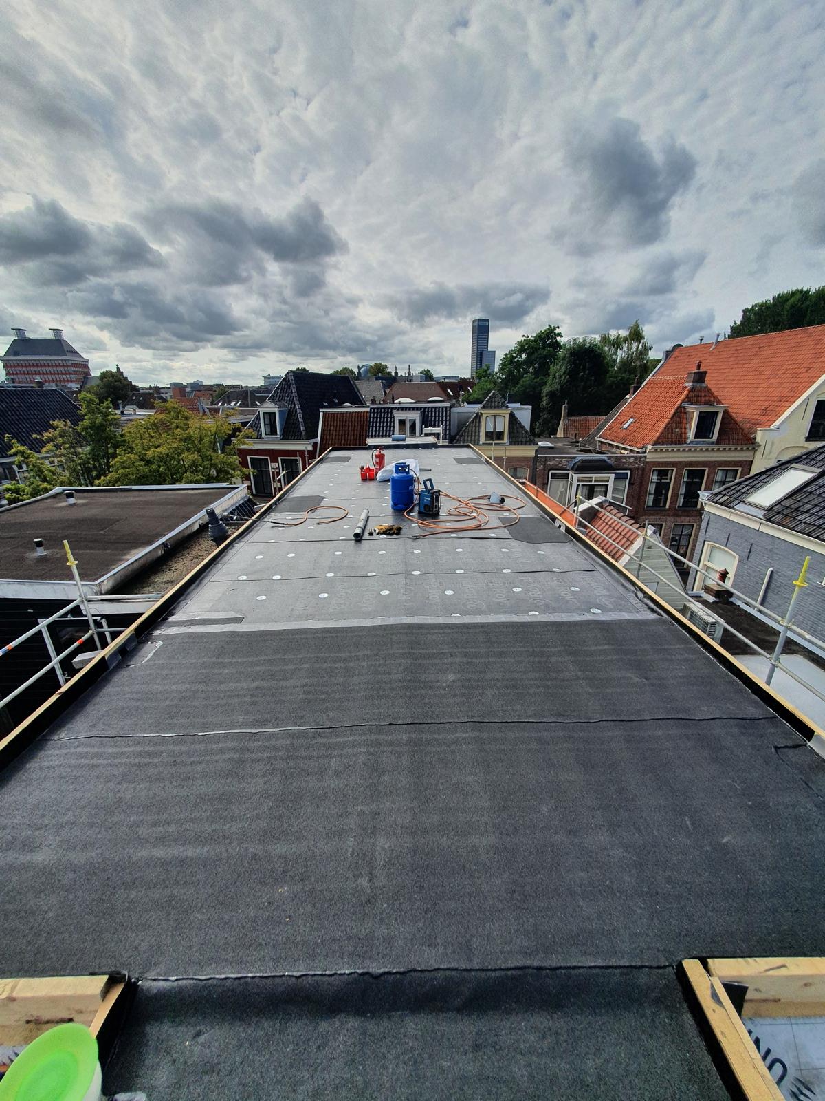 Dakrenovatie Bij de Put Leeuwarden — foto 9
